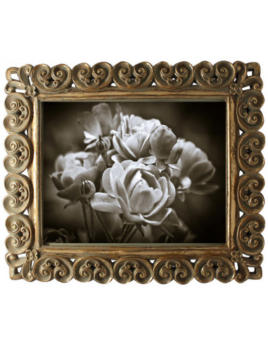 Portafoto da appoggio verticale/orizzontale in resina finitura oro anticata L30xPR2xH35 cm Portafoto da appoggio verticale/orizzontale in resina finitura oro anticata L30xPR2xH35 cm