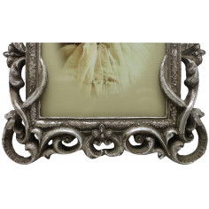 Portafoto da appoggio a cuore in resina finitura argento anticata L21xPR2xH29 cm 2