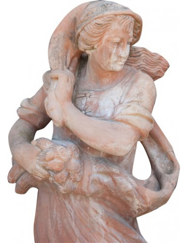 Statua invecchiata, in terracotta toscana L37xPR40xH142 cm Statua invecchiata, in terracotta toscana L37xPR40xH142 cm