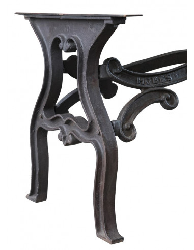 BASE PER TAVOLO IN GHISA L180XPR74XH75 CM BASE PER TAVOLO IN GHISA L180XPR74XH75 CM