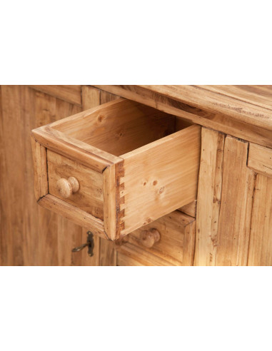 Credenza Country in legno massello di tiglio finitura naturale 135x45x92 cm Credenza Country in legno massello di tiglio finitura naturale 135x45x92 cm