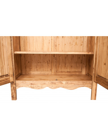 Armadio Country in legno massello di tiglio finitura naturale 127x59x204 cm Armadio Country in legno massello di tiglio finitura naturale 127x59x204 cm