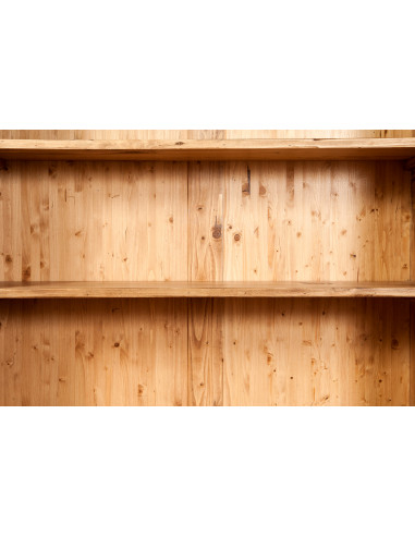 Estante em madeira maciça de lima, acabamento natural, 108x38x211 cm Estante em madeira maciça de lima, acabamento natural, 108x38x211 cm