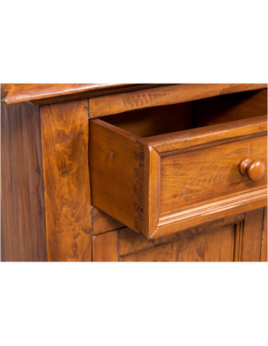 Credenza Country in legno massello di tiglio finitura noce 202x45x103 cm Credenza Country in legno massello di tiglio finitura noce 202x45x103 cm