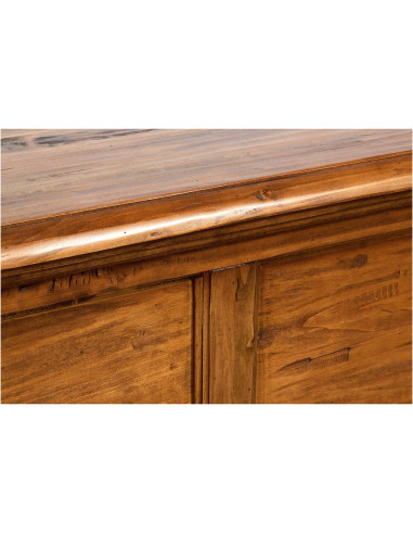 Cassapanca Country in legno massello di tiglio finitura noce:foto particolare della lavorazione - Biscottini.it Cassapanca Country in legno massello di tiglio finitura noce:foto particolare della lavorazione - Biscottini.it