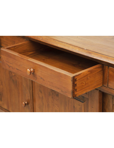 Credenza Country in legno massello di tiglio finitura noce 197x50x91 cm Credenza Country in legno massello di tiglio finitura noce 197x50x91 cm