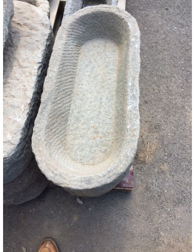 Banheira de pedra antiga, tamanhos variados Banheira de pedra antiga, tamanhos variados