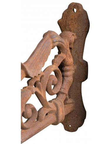 Insegna a parete in fusione di ghisa: foto veduta attacco al muro - Biscottini.it Insegna a parete in fusione di ghisa: foto veduta attacco al muro - Biscottini.it