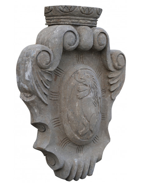 Stemma in pietra: foto veduta prospettiva - Biscottini.it