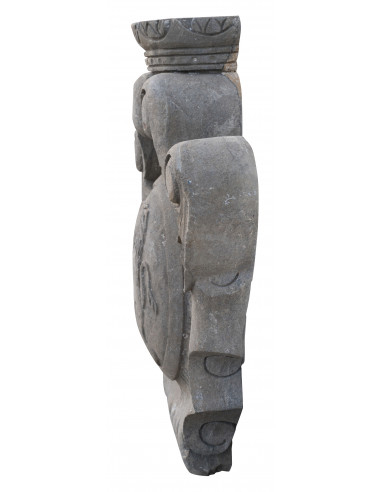 Brasão de pedra: foto em profundidade - Biscottini.it Brasão de pedra: foto em profundidade - Biscottini.it