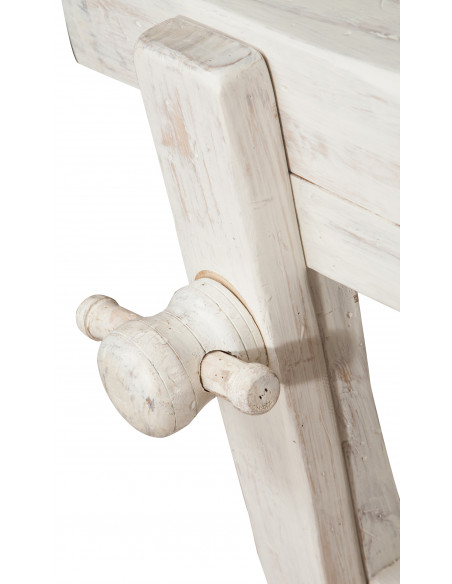 Banco da lavoro Country in legno massello di tiglio finitura bianca anticata: foto particolare della morsa - Biscottini.it