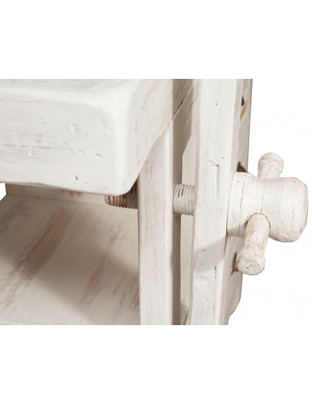 Banco da lavoro Country in legno massello di tiglio finitura bianca anticata: foto vista morsa e vite in legno - Biscottini.it