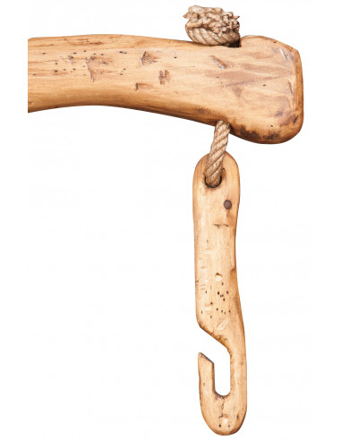 Giogo lampadario in legno massello di tiglio finitura naturale: foto del gancio di traino- Biscottini.it Giogo lampadario in legno massello di tiglio finitura naturale: foto del gancio di traino- Biscottini.it