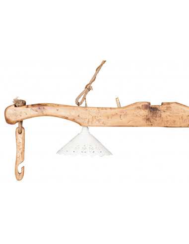 Giogo lampadario in legno massello di tiglio finitura naturale: foto particolare laterale con gancio e paralume - Biscottini.it Giogo lampadario in legno massello di tiglio finitura naturale: foto particolare laterale con gancio e paralume - Biscottini.it