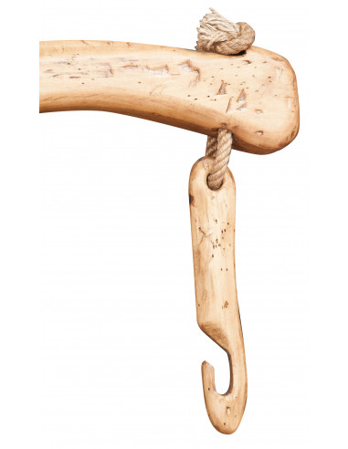 Giogo lampadario in legno massello di tiglio finitura naturale: foto del gancio di traino - Biscottini.it Giogo lampadario in legno massello di tiglio finitura naturale: foto del gancio di traino - Biscottini.it