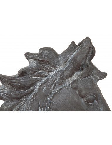 Testa di cavallo in resina finitura anticata: foto particolare della criniera - Biscottini.it Testa di cavallo in resina finitura anticata: foto particolare della criniera - Biscottini.it