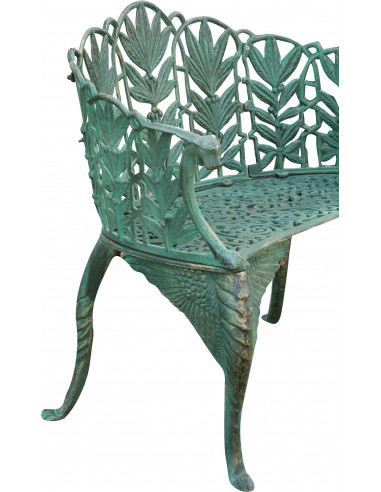 Panchina Liberty in ghisa finitura verde anticata: foto particolare laterale - Biscottini.it Panchina Liberty in ghisa finitura verde anticata: foto particolare laterale - Biscottini.it