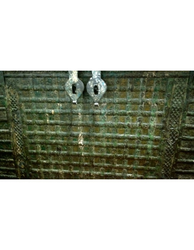 Arca velha de madeira e ferro L126xDP65xH106 cm - Biscottini.it Arca velha de madeira e ferro L126xDP65xH106 cm - Biscottini.it