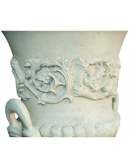 Vaso diam.57xH80 cm com base L44xDP44xH69 cm em ferro fundido - Biscottini.it