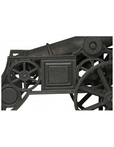 Cannone ornamentale in fusione di ghisa L150xPR39xH65 cm finitura nera anticata Cannone ornamentale in fusione di ghisa L150xPR39xH65 cm finitura nera anticata