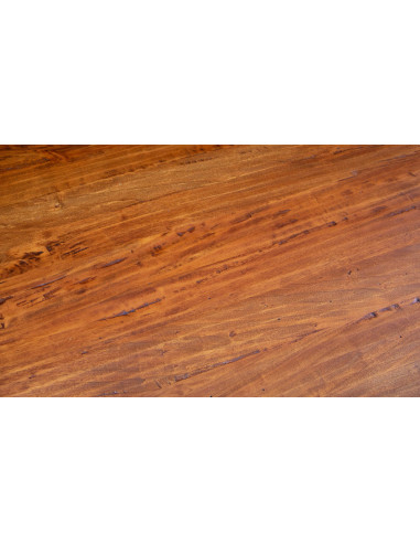 Tavolo Country fisso artigianale in legno massello. Particolare del piano. Made in Italy Tavolo Country fisso artigianale in legno massello. Particolare del piano. Made in Italy