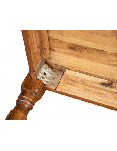Tavolo Country fisso artigianale in legno massello. Fissaggio della gamba. Made in Italy Tavolo Country fisso artigianale in legno massello. Fissaggio della gamba. Made in Italy
