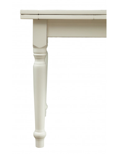 Shabby extendable table in white wood: detail of the leg. By Biscottini Shabby extendable table in white wood: detail of the leg. By Biscottini