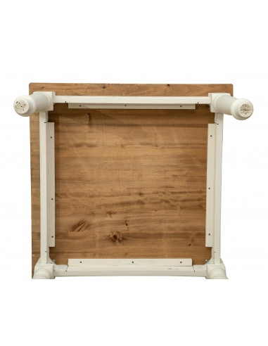 Fixed square table in two-colored solid wood. Crafted, made in Italy. View of the lower part Fixed square table in two-colored solid wood. Crafted, made in Italy. View of the lower part