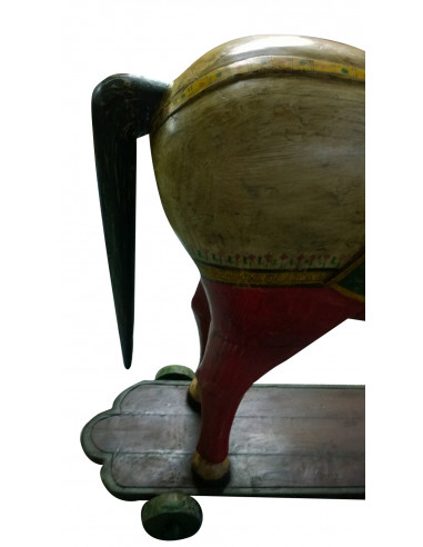 Cavallo con ruote in legno dipinto L45xPR151xH155 cm Cavallo con ruote in legno dipinto L45xPR151xH155 cm