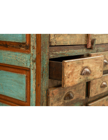 Gabinete de madera maciza reciclada con acabado antiguo
